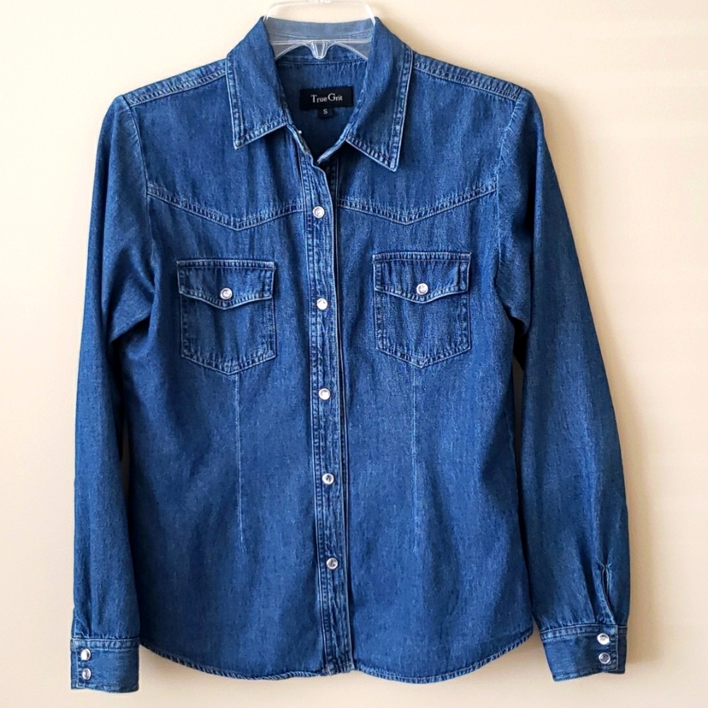 True Grit, blue denim long sleeve shirt, Size small